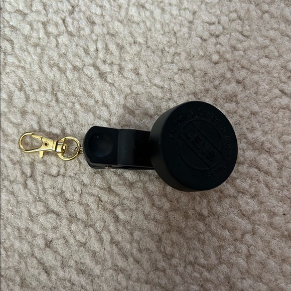 Clip on iPhone fish eye lens - Picture 1 of 4